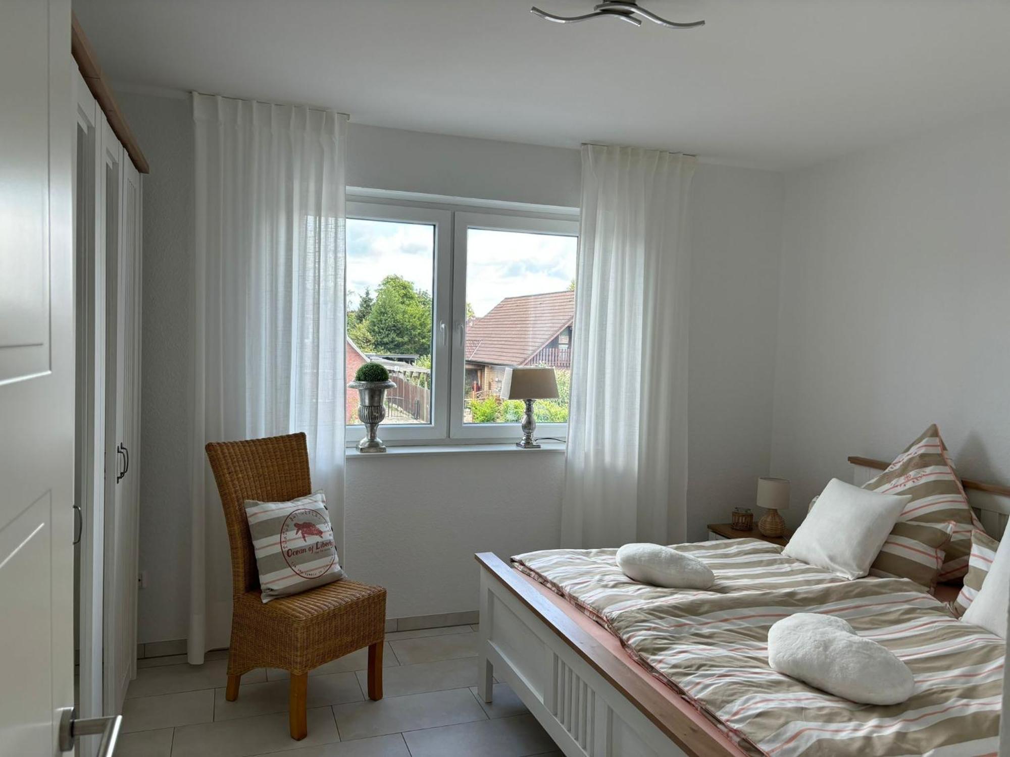 Ferienwohnung Harms, 85116 Ostrhauderfehn エクステリア 写真